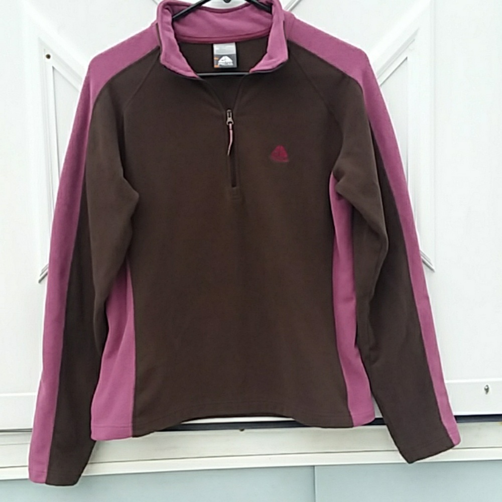 NIKE ACG SIZE MEDIUM PURPLE AND BROWN PULLOVER